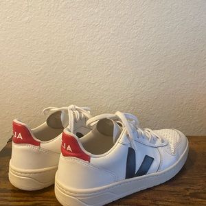 VEJA V-10 LEATHER WHITE NAUTICO PEKIN
